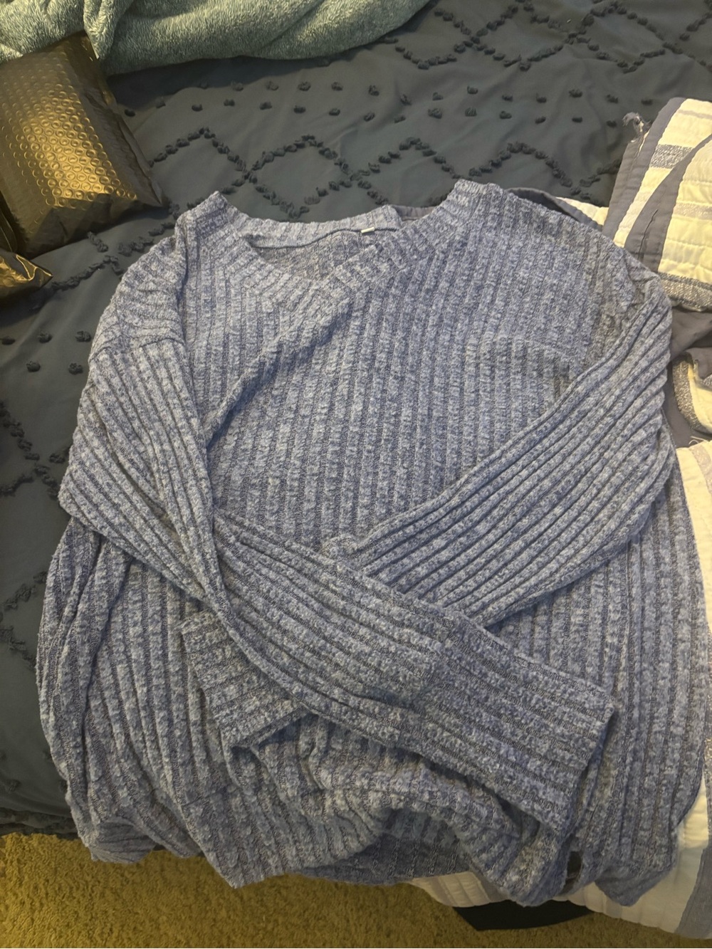 Cozy Ribbed Knit Sweater in Heather Blue